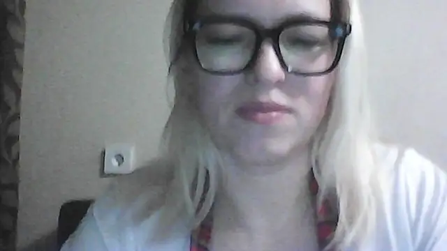 Snapshot of Dolce_Tempt chatting on 12, 1, 2026 Dolce Tempt online show from 12, 1, 2026