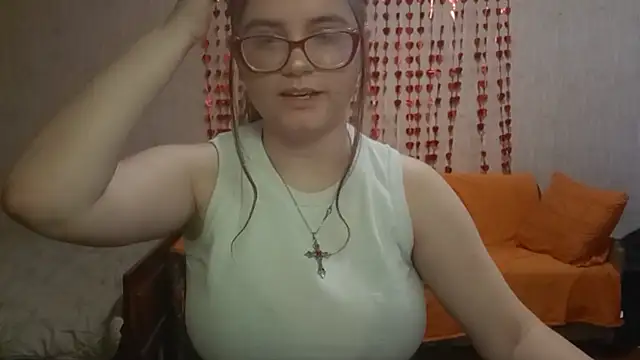 Miyabeee online show from 12, 4, 2026