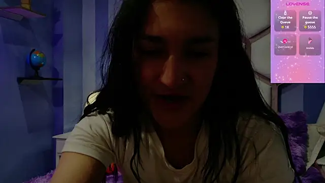 Snapshot of yvi_taylor chatting on 30, 7, 2026 yvi taylor online show from 30, 7, 2026