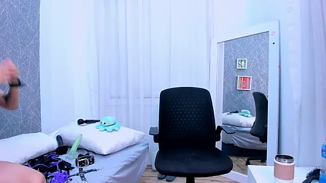 ViictoriiaSaenz online show from 26, 3, 2026