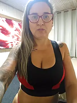 Snapshot of bellafortune69 chatting on 16, 4, 2026 bellafortune69 online show from 16, 4, 2026