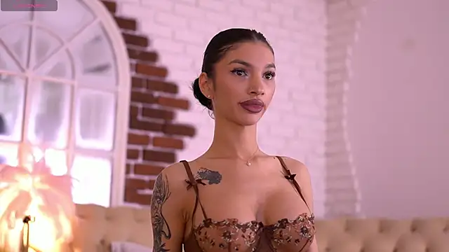 NyssaSky online show from 15, 4, 2026