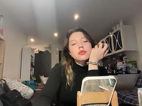 Snapshot of Luxerin chatting on 1, 3, 2026 Luxerin online show from 1, 3, 2026