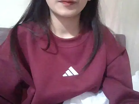 berry alma06 online show from 13, 2, 2026