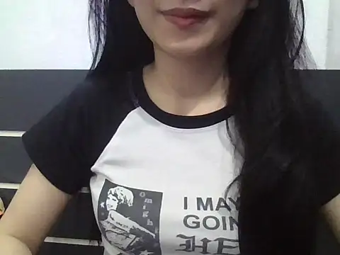 Snapshot of berry_alma06 chatting on 3, 7, 2026 berry alma06 online show from 3, 7, 2026