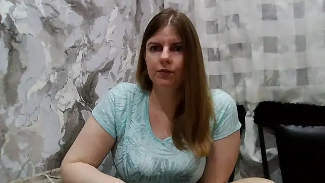 Snapshot of DarkRose0104 chatting on 19, 2, 2026 DarkRose0104 online show from 19, 2, 2026