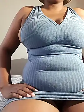 Snapshot of bigboobylicious chatting on 1, 6, 2026 bigboobylicious online show from 1, 6, 2026