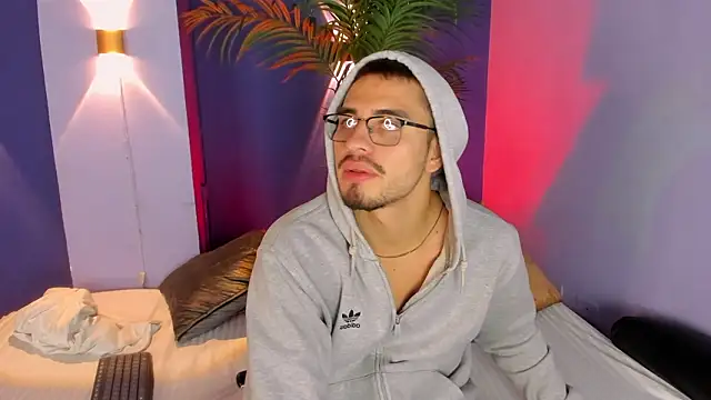 Snapshot of Jay_Grip chatting on 20, 3, 2026 Jay Grip online show from 20, 3, 2026