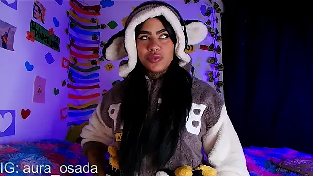 Snapshot of Canela_Osada_ chatting on 22, 6, 2026 Canela Osada online show from 22, 6, 2026