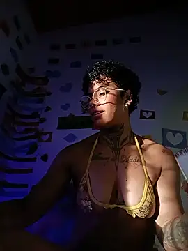 Snapshot of Canela_Osada_ chatting on 6, 7, 2026 Canela Osada online show from 6, 7, 2026