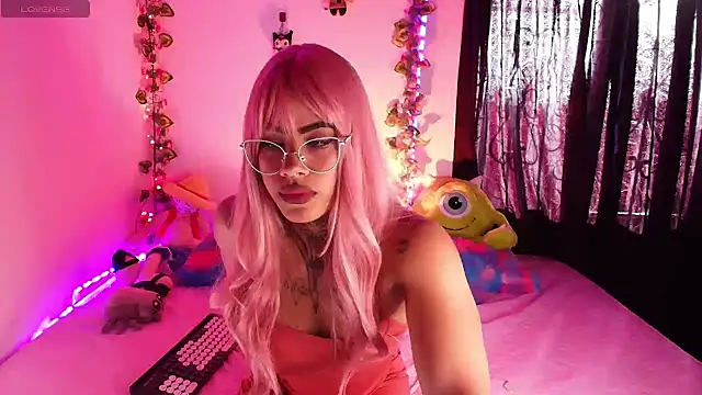 Snapshot of Canela_Osada_ chatting on 3, 8, 2026 Canela Osada online show from 3, 8, 2026