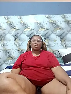 Snapshot of Ze-Zee99 chatting on 13, 1, 2026 Ze-Zee99 online show from 13, 1, 2026