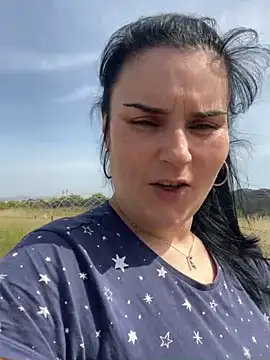 Alice Dan online show from 28, 4, 2026