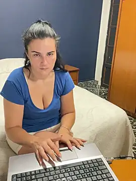 Snapshot of Alice_Dan chatting on 20, 7, 2026 Alice Dan online show from 20, 7, 2026