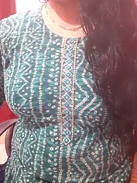 sexy Mal7 online show from 2, 2, 2026