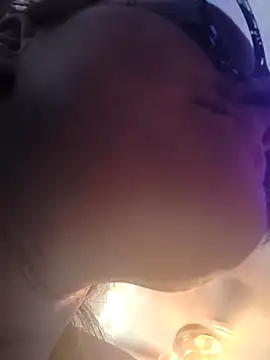 DisireAfterDark online show from 25, 2, 2026