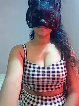 cutehotwife online show from 19, 4, 2026