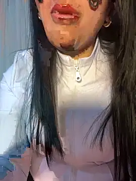 Snapshot of melissiaayzem chatting on 3, 5, 2026 melissiaayzem online show from 3, 5, 2026