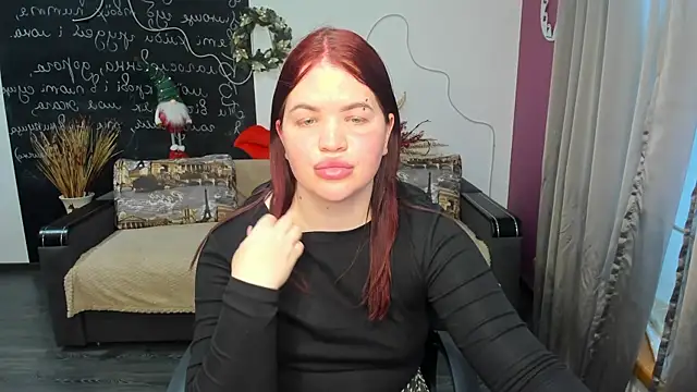 Snapshot of Secret_Emma chatting on 11, 1, 2026 Secret Emma online show from 11, 1, 2026