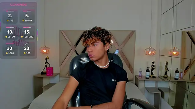Snapshot of Anyelo_Twink chatting on 28, 5, 2026 Anyelo Twink online show from 28, 5, 2026
