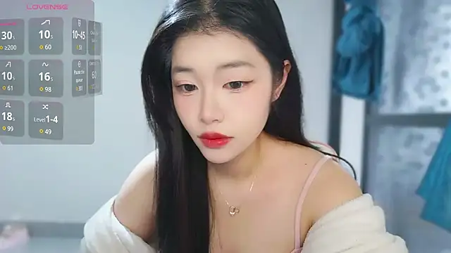 Snapshot of -XiaoYu-777 chatting on 3, 2, 2026 -XiaoYu-777 online show from 3, 2, 2026