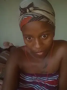 Snapshot of Princess2002Electron chatting on 5, 2, 2026 Princess2002Electron online show from 5, 2, 2026