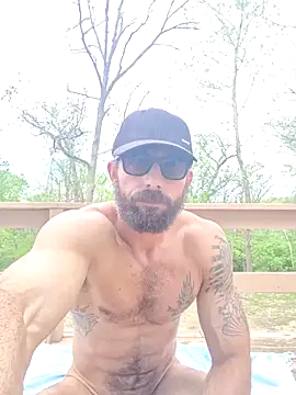 naughtynaturest36 online show from 16, 4, 2026