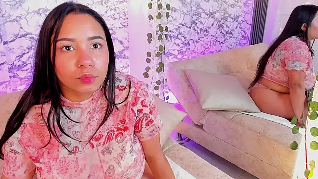 Snapshot of soffi_joness23 chatting on 13, 1, 2026 soffi joness23 online show from 13, 1, 2026