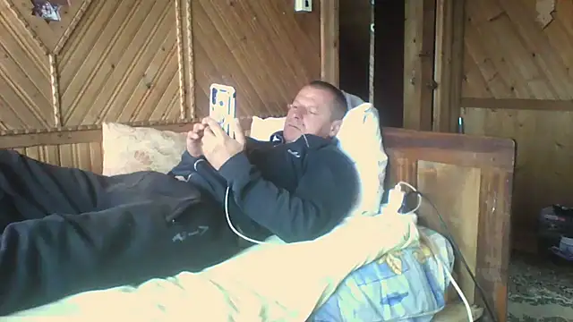Snapshot of Ivan9iutt chatting on 12, 7, 2026 Ivan9iutt online show from 12, 7, 2026