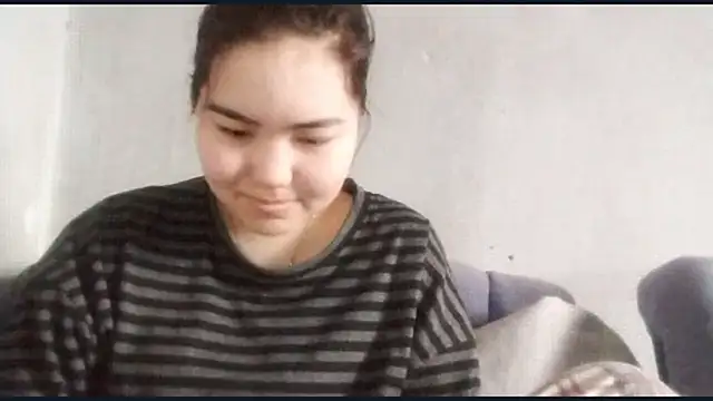 MollyAsian online show from 17, 2, 2026