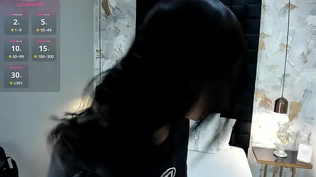 Snapshot of emily_clarkk_ chatting on 24, 2, 2026 emily clarkk online show from 24, 2, 2026