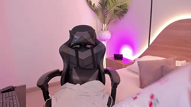 cataleya castle online show from 25, 2, 2026