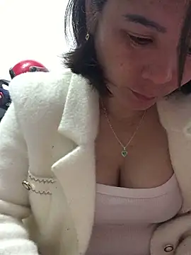 Snapshot of ManaMi-Ami chatting on 9, 2, 2026 ManaMi-Ami online show from 9, 2, 2026