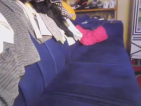 kiss-my-boobs online show from 16, 4, 2026