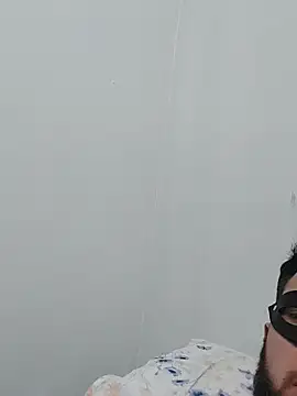 Snapshot of casal1001 chatting on 17, 2, 2026 casal1001 online show from 17, 2, 2026