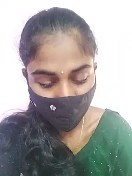 Snapshot of Tamil_Hot_RoyalQueen chatting on 23, 4, 2026 Tamil Hot RoyalQueen online show from 23, 4, 2026