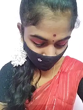 Snapshot of Tamil_Hot_RoyalQueen chatting on 24, 4, 2026 Tamil Hot RoyalQueen online show from 24, 4, 2026