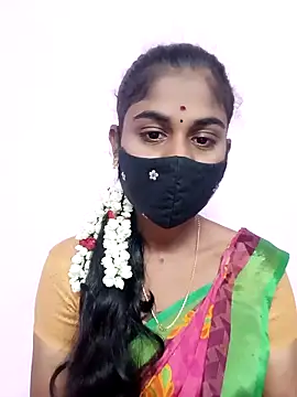 Snapshot of Tamil_Hot_RoyalQueen chatting on 27, 4, 2026 Tamil Hot RoyalQueen online show from 27, 4, 2026