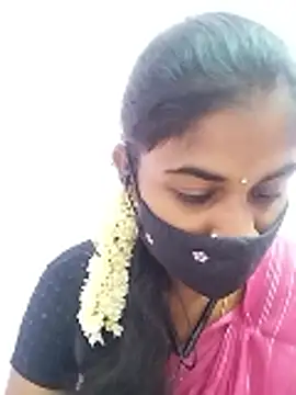 Snapshot of Tamil_Hot_RoyalQueen chatting on 27, 5, 2026 Tamil Hot RoyalQueen online show from 27, 5, 2026