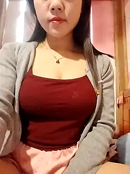 Snapshot of Ngocmai_lazdy chatting on 13, 1, 2026 Ngocmai lazdy online show from 13, 1, 2026