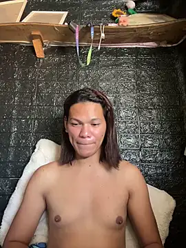 HugeAgatha online show from 4, 2, 2026