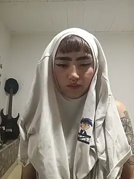 AlexxaAndRileyy online show from 15, 4, 2026