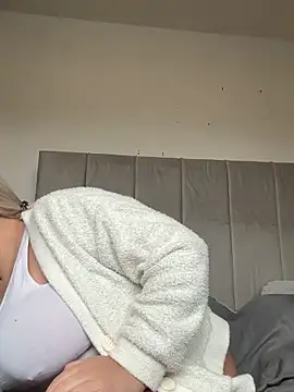 Princess-ivyxoxo online show from 20, 3, 2026