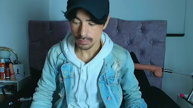 Snapshot of Ethan_Briggs_ chatting on 22, 2, 2026 Ethan Briggs online show from 22, 2, 2026