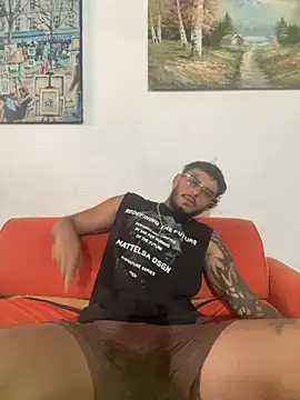 liyamjunior online show from 7, 2, 2026