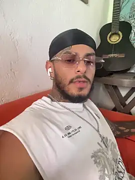 liyamjunior online show from 14, 2, 2026