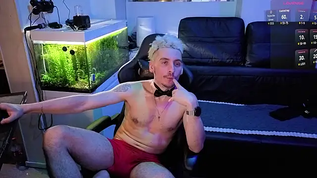 Rayzel White online show from 3, 2, 2026