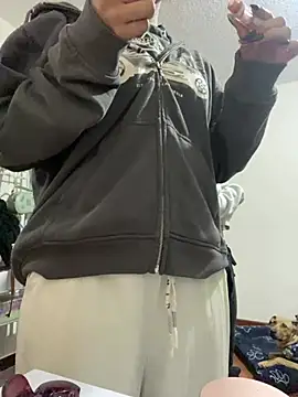 ivy-777 online show from 7, 4, 2026