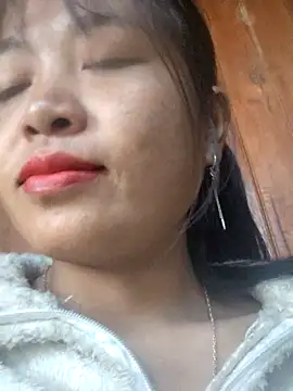 Snapshot of miumiu_sexy2x chatting on 18, 1, 2026 miumiu sexy2x online show from 18, 1, 2026