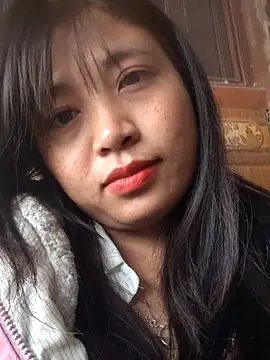 Snapshot of miumiu_sexy2x chatting on 2, 2, 2026 miumiu sexy2x online show from 2, 2, 2026